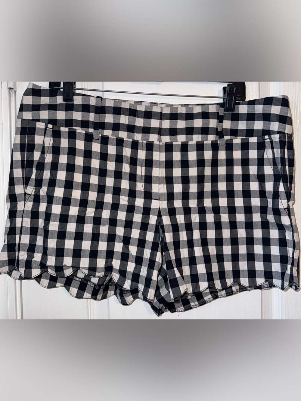 Ann Taylor Scalloped Hem Cotton Gingham Shorts Black White Gray Size 12